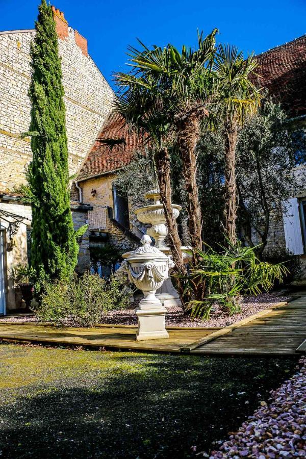 Chez fabrice Hotel Dun-sur-Auron Exterior foto